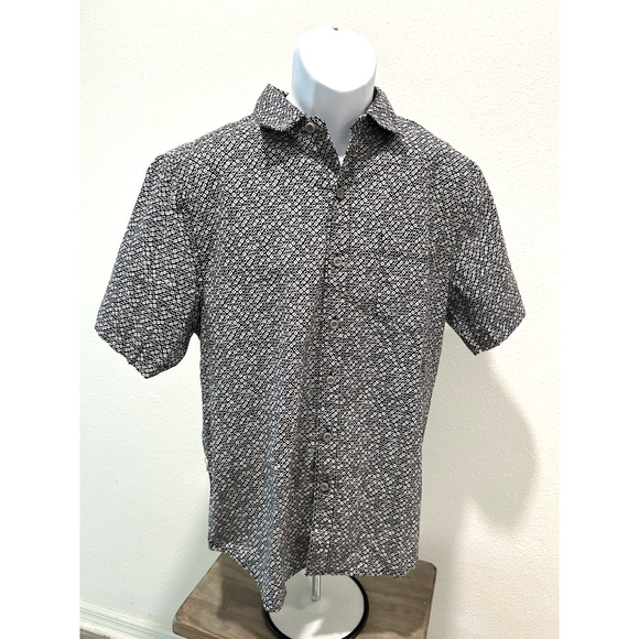 Tommy Bahama Mens Black Geometric Print Short Sleeve Button Up Shirt Collared - Picture 1 of 6
